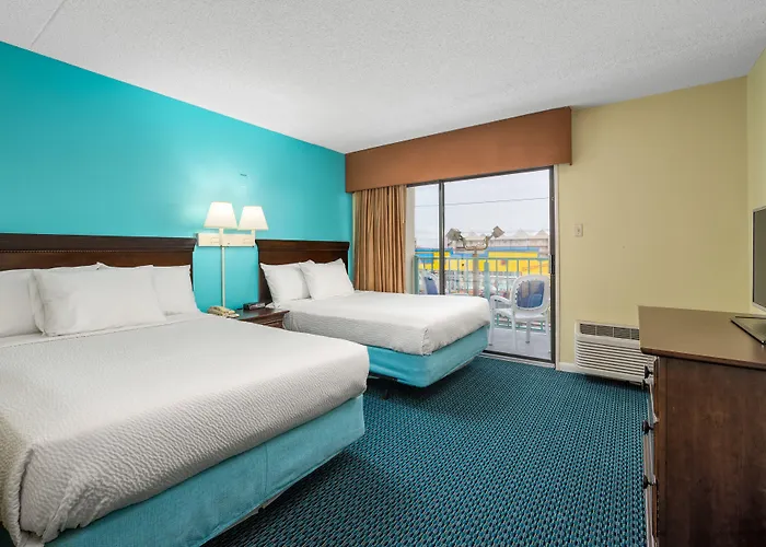 Cayman Suites Hotel